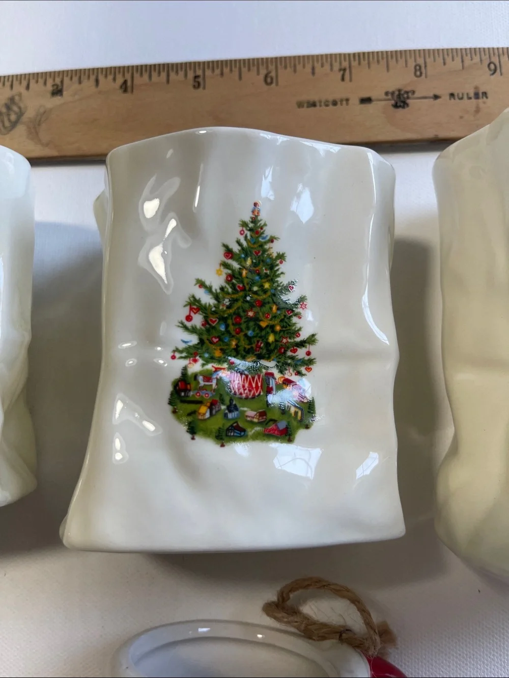 Ceramic Holiday Votive Trio with Santa Mug Ornament - White and Red